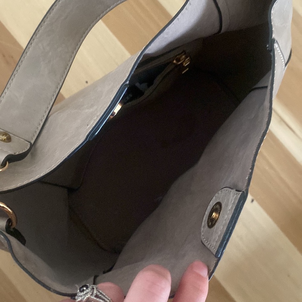 Pewter bucket bag - Picture 4 of 5